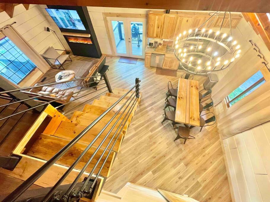 Modern Lake Side Nest• Hotub Fenced Yard King Beds Sevierville Exterior foto
